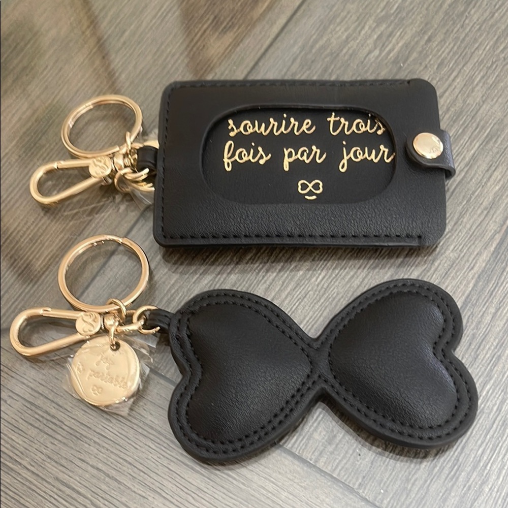 Maisin Gaja Handbag Tags Hangbag Charms Key Chains Faux Black Leather Gold-tone